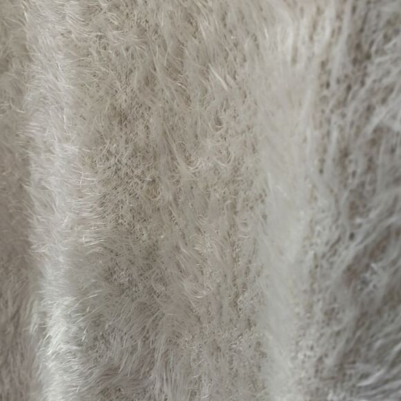 Sans souci fuzzy textured sweater - Picture 5 of 10